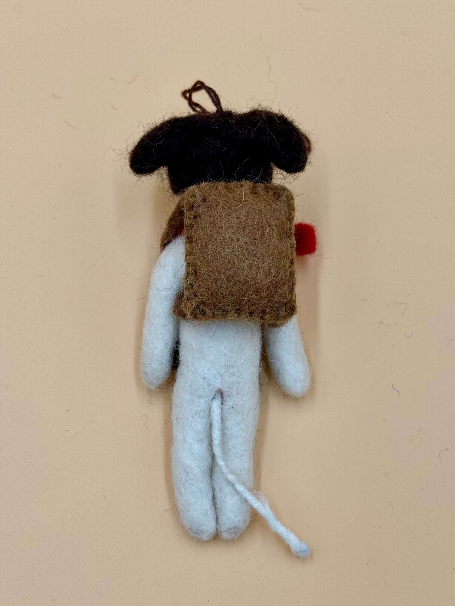 Handmade felt dog keychain with backpack, white and brown, perfect for school, unique design, 100% wool.