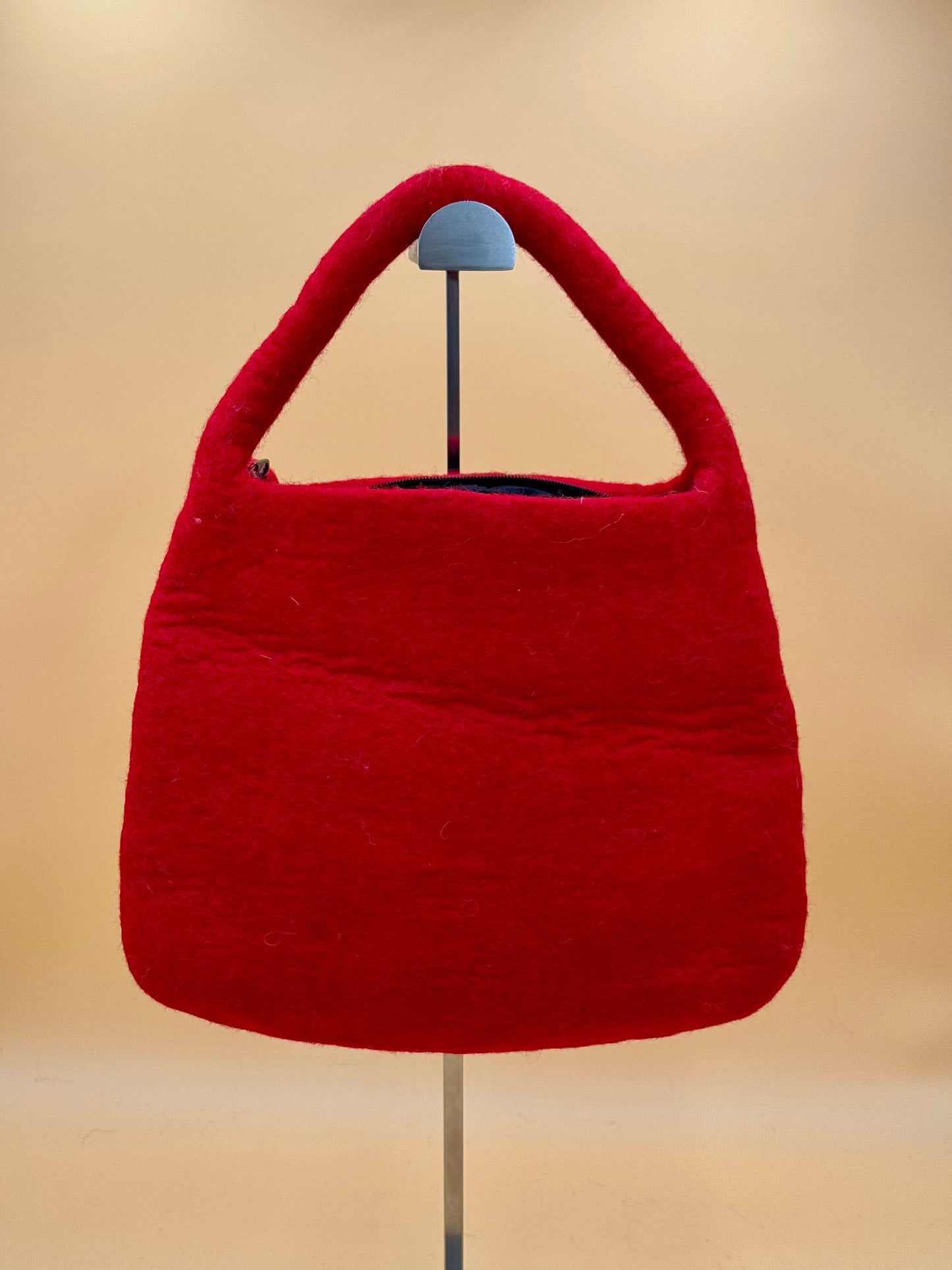 Handtasche Filztasche Size M Saddle Bag Katze - urbanchameleonberlin