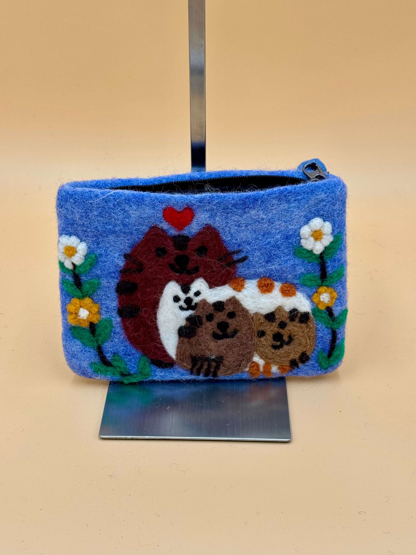 Geldbörse Filztasche Size L Touch Katzen-Familie - urbanchameleonberlin