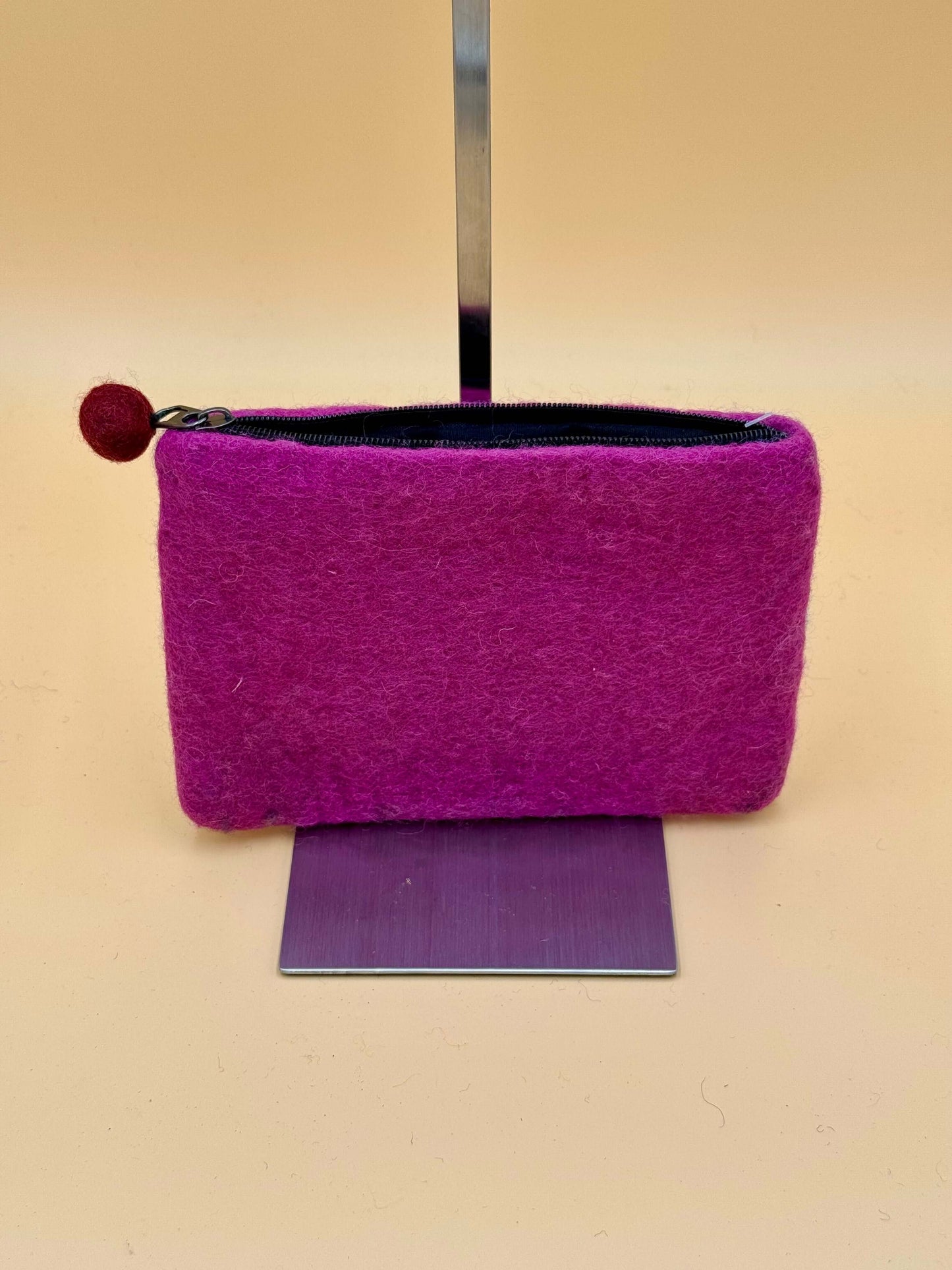 Geldbörse Filztasche Size L Touch Häuser - urbanchameleonberlin