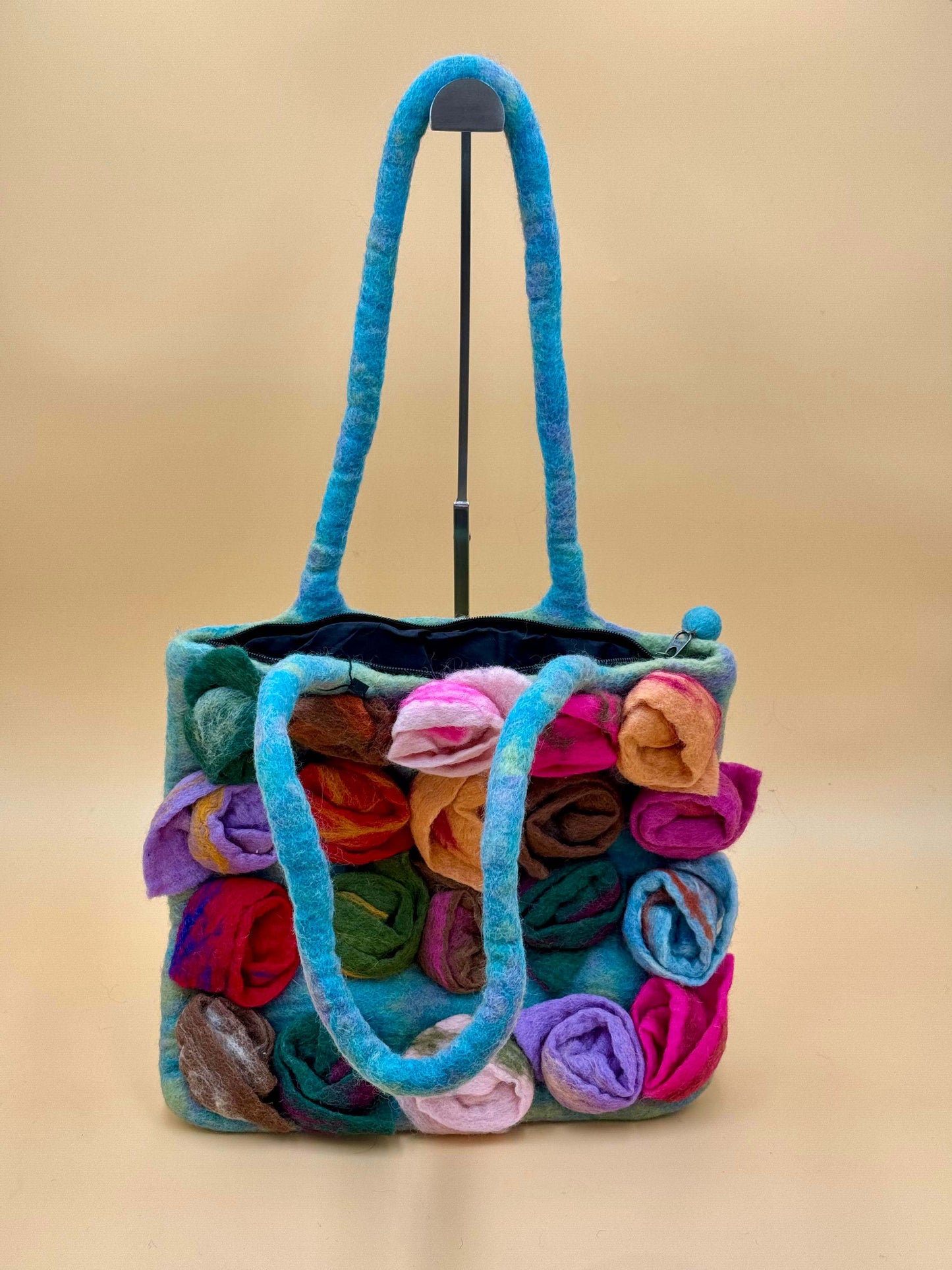 Handmade blue felt shoulder bag with colorful rose accents, size L shopper design for versatile use.