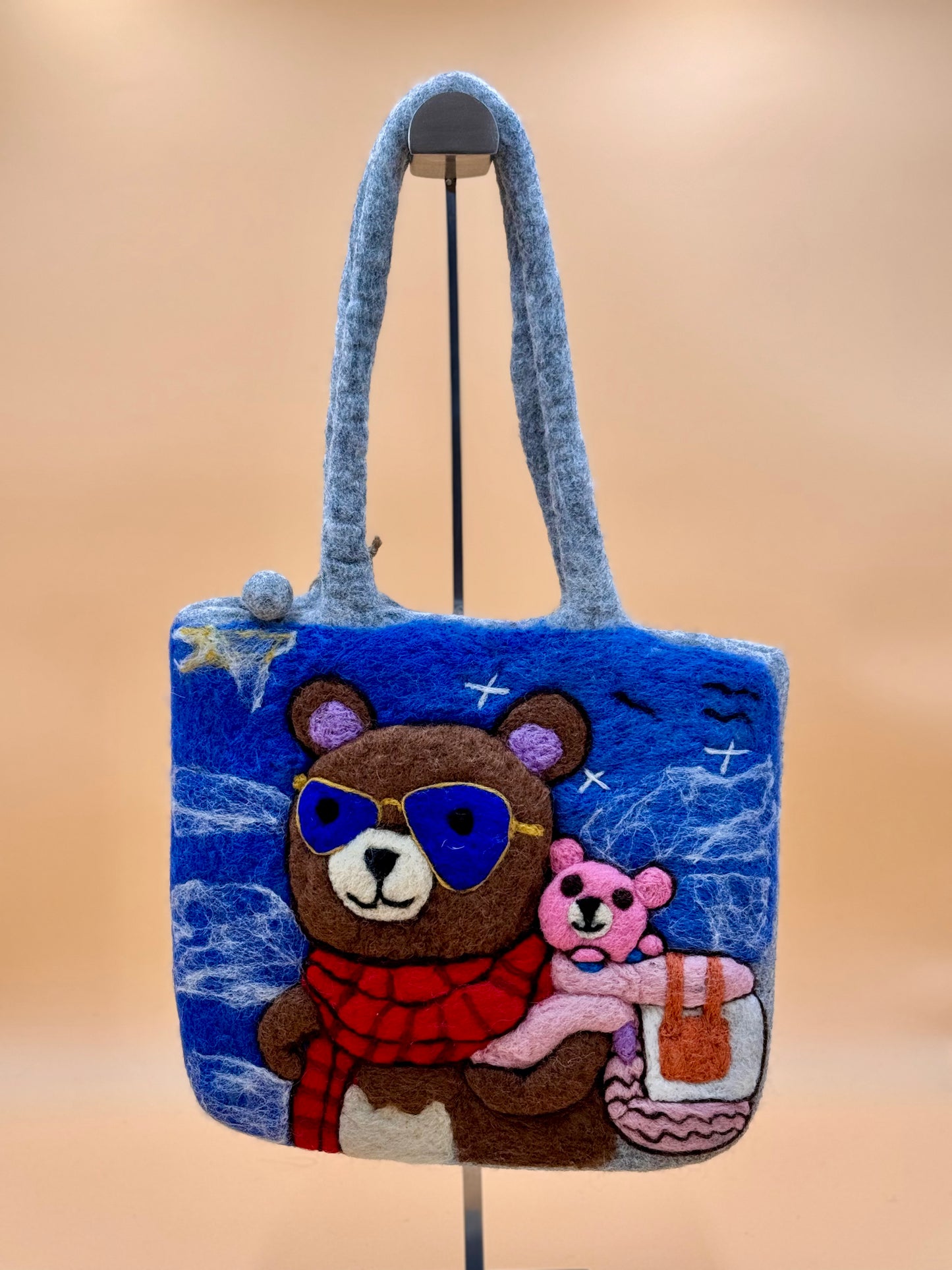 Schultertasche Filztasche Size M Shopper Bär