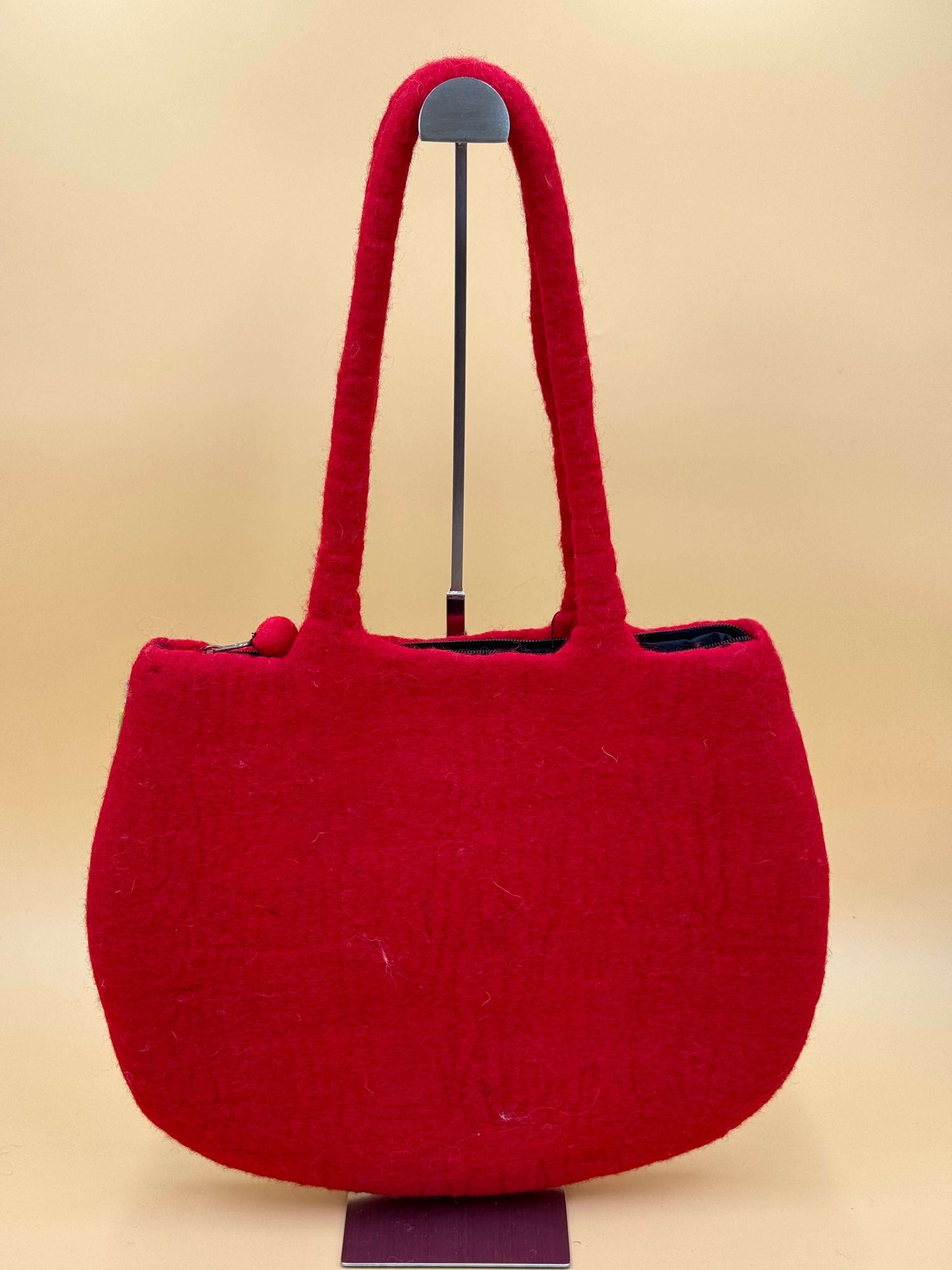Handmade red felt shoulder tote bag size L 39x32cm, perfect for carrying everyday essentials.