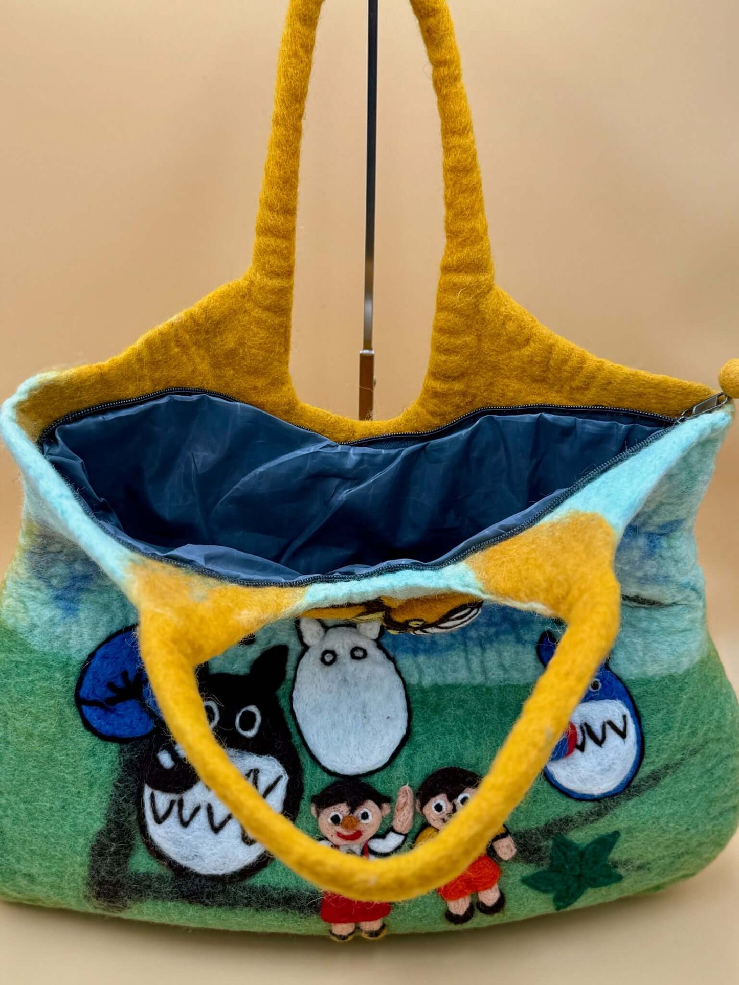 Schultertasche Size XL Lage Bag Totoro