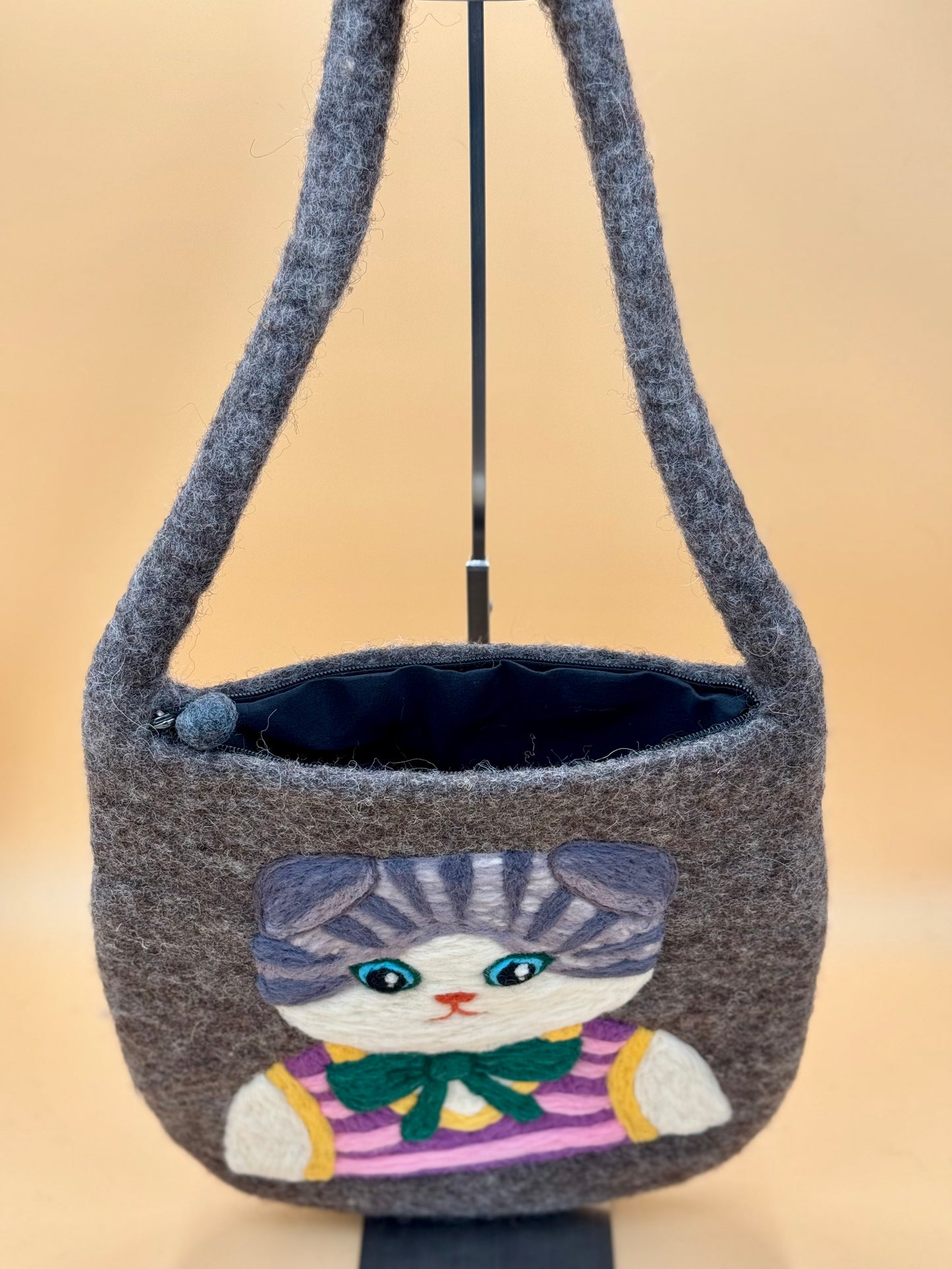 Schultertasche Size M Baguette Bag Katze - urbanchameleonberlin