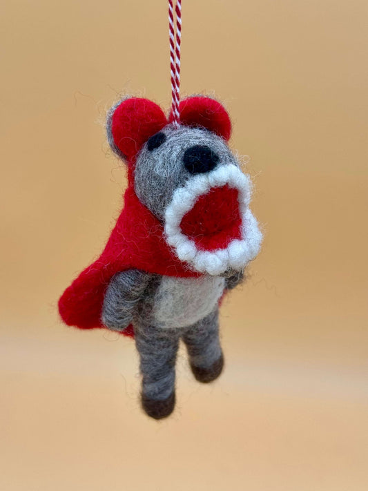 Filzanhänger Schlüsselanhänger Wolf in Mantel, handgemacht aus Wolle, grau-rot, einzigartiges Unikat.