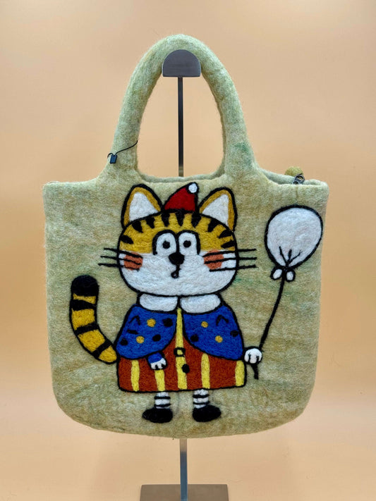 Handtasche Filztasche Size L mit katzenmotiv und ballon, aus 100% Wolle, grün-gelb-blau, handgefertigt.