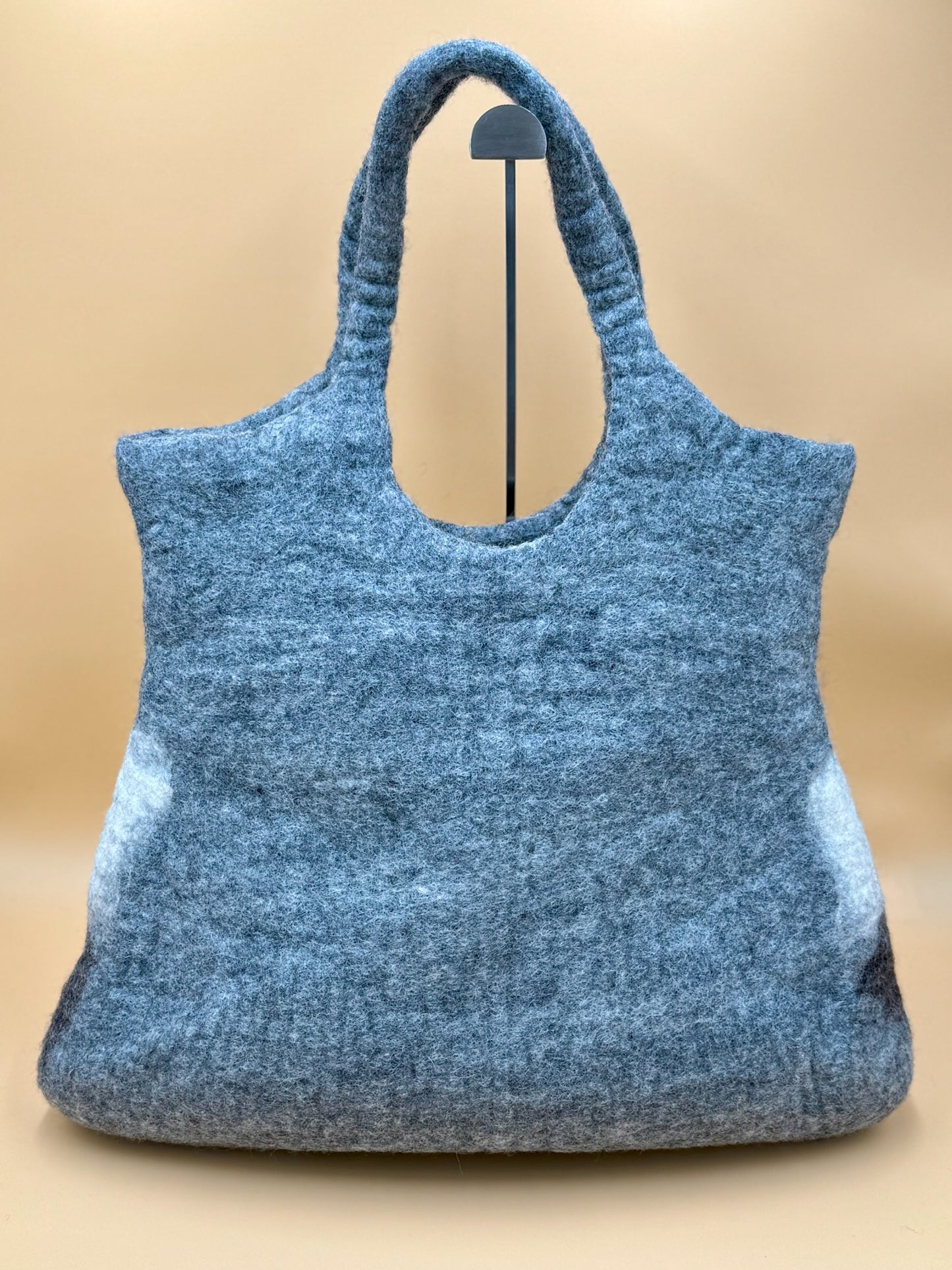 Schultertasche Size XL Large Bag Polarbär - urbanchameleonberlin
