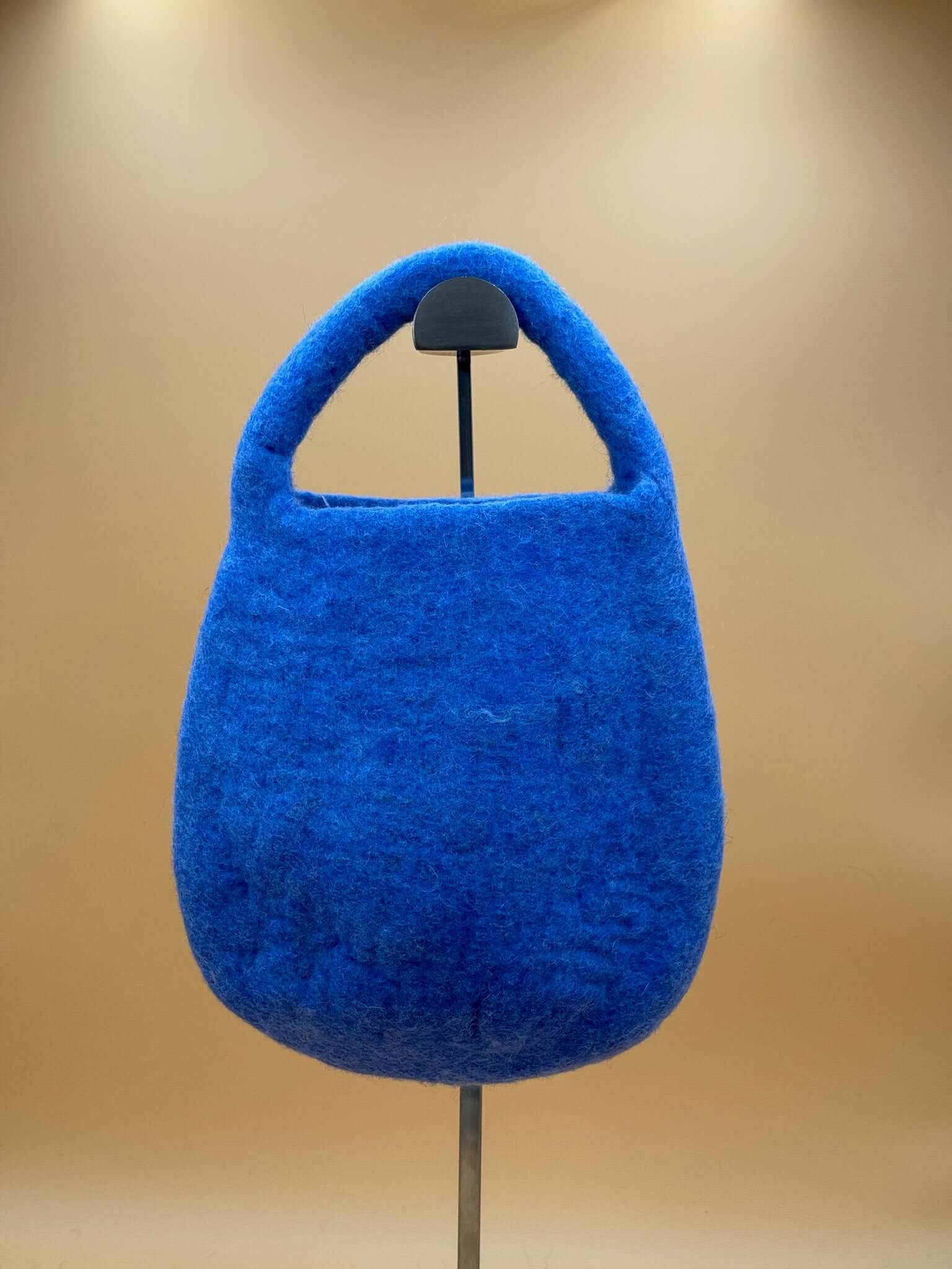 Handtasche Filztasche Size S Bucket Bag chinesischer Drache - urbanchameleonberlin
