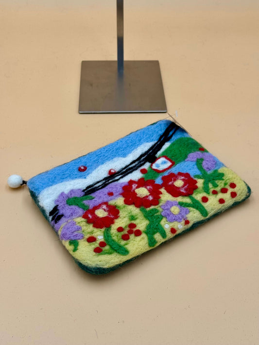 Geldbörse Filztasche Size L Touch Seilbahn - urbanchameleonberlin